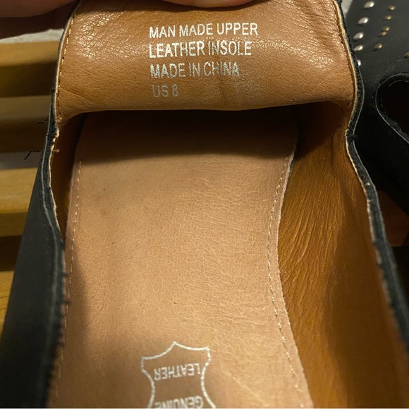 Mi.iM Black Leather Slide Mule with Studs and Tassles - Picture 5 of 6